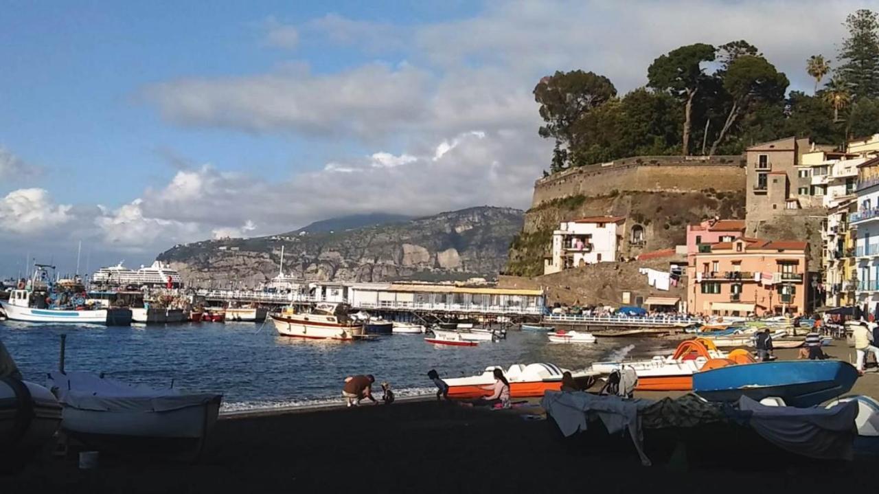 Sea View Casa Anna Sorrento Apartment Bagian luar foto