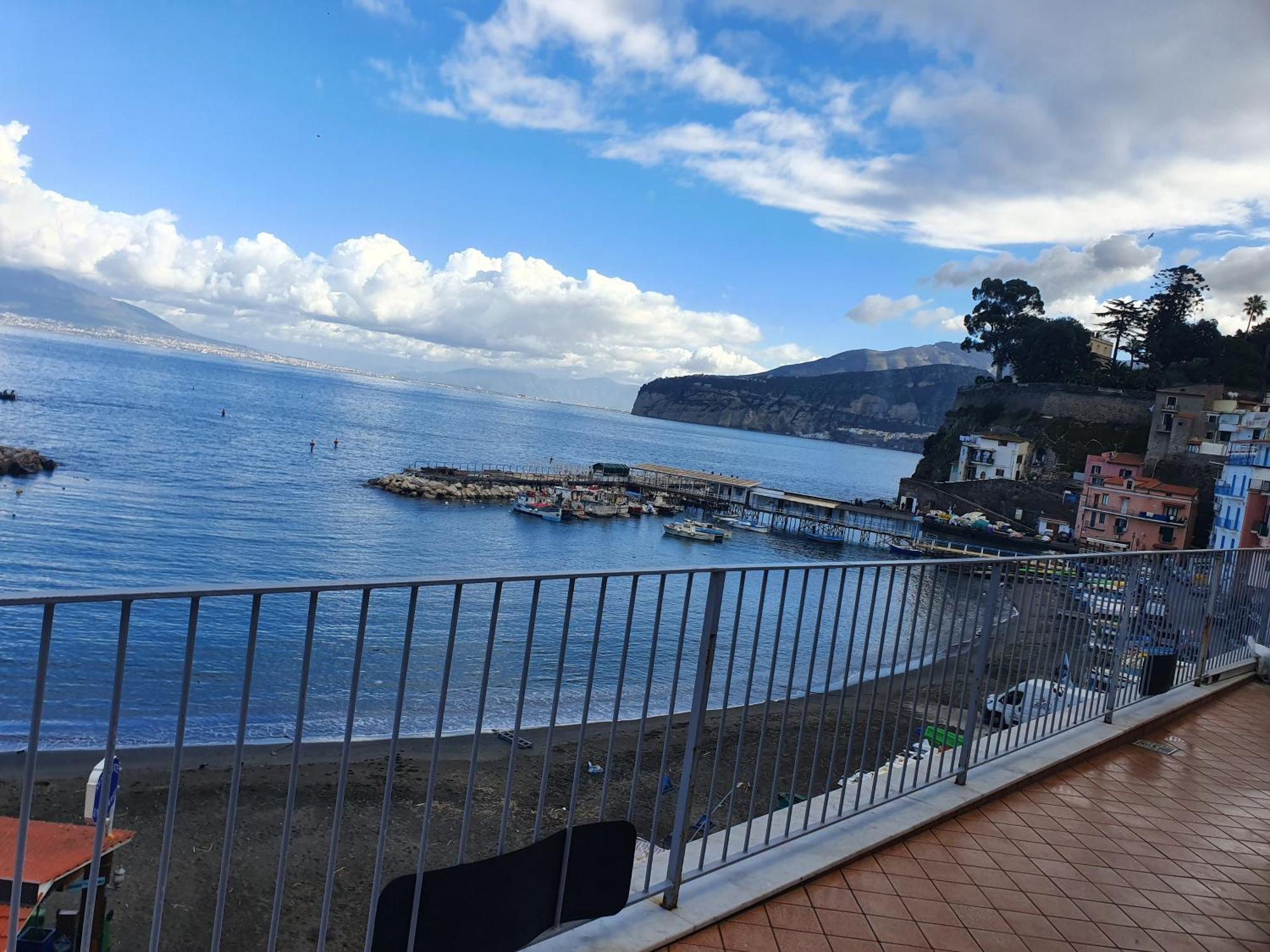 Sea View Casa Anna Sorrento Apartment Bagian luar foto