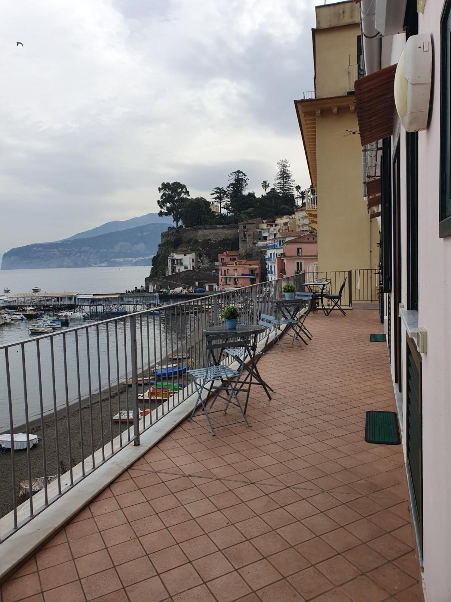 Sea View Casa Anna Sorrento Apartment Bagian luar foto