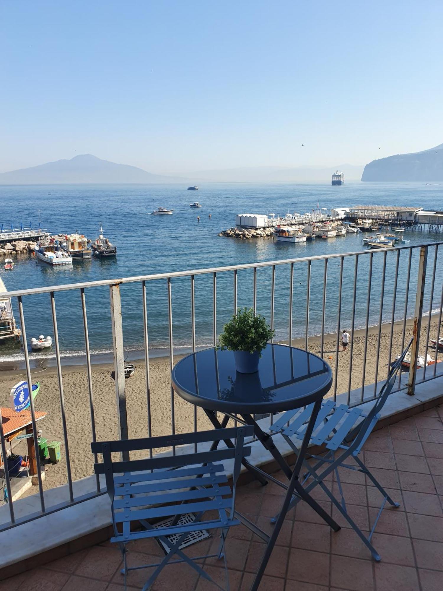 Sea View Casa Anna Sorrento Apartment Bagian luar foto